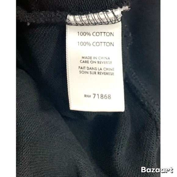 Warner Bros. Crewneck Sweater Black and Red with Taz Graphic - Picture 6 of 6